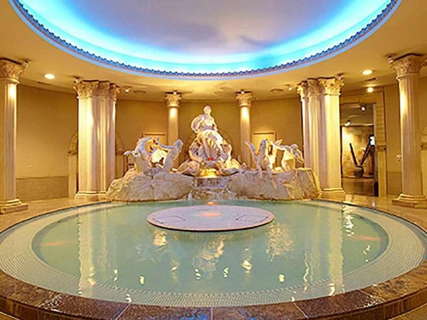 HOTEL HILLARYS Shinsaibashi - Vacation STAY 77457v Osaka Esterno foto