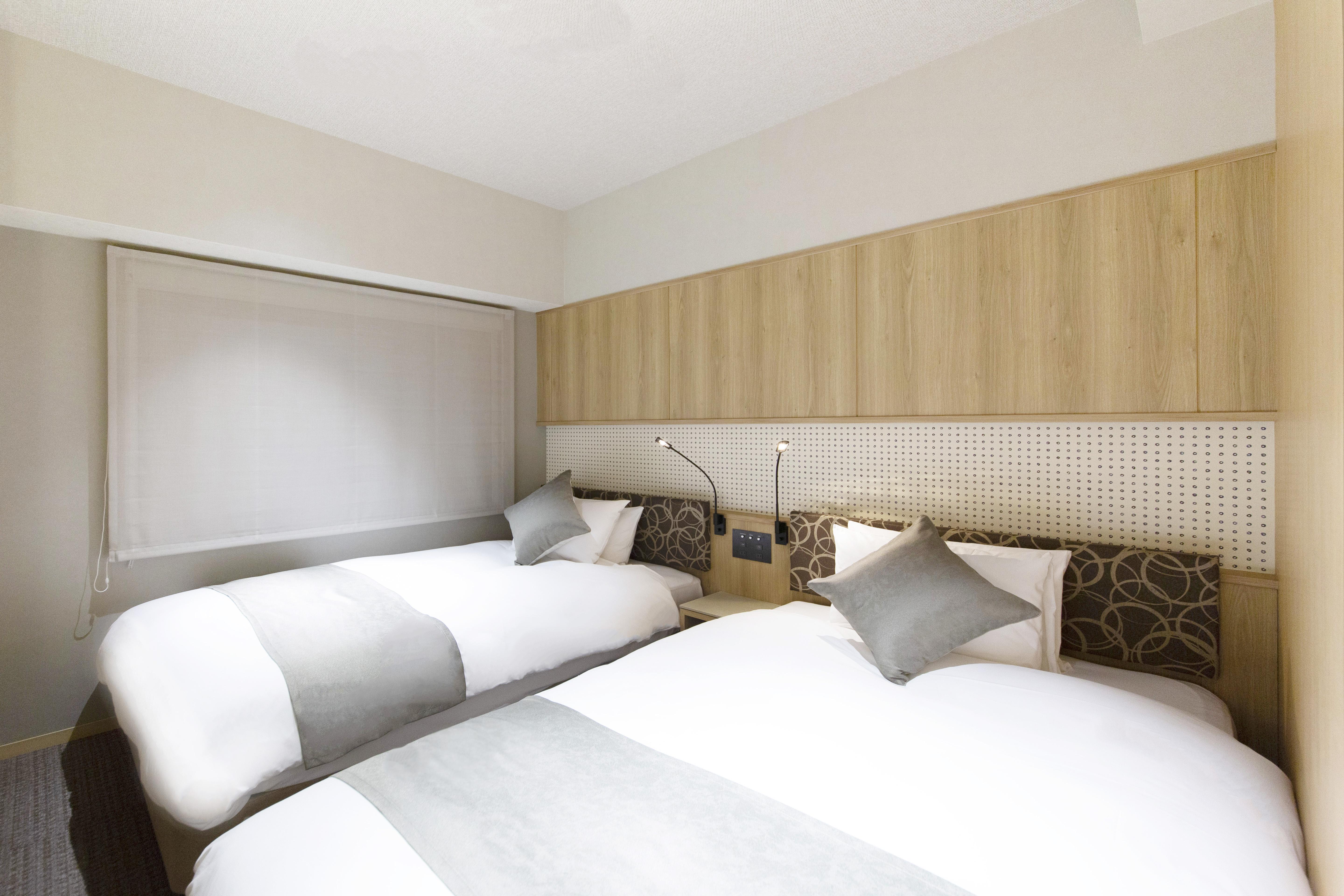 HOTEL HILLARYS Shinsaibashi - Vacation STAY 77457v Osaka Esterno foto