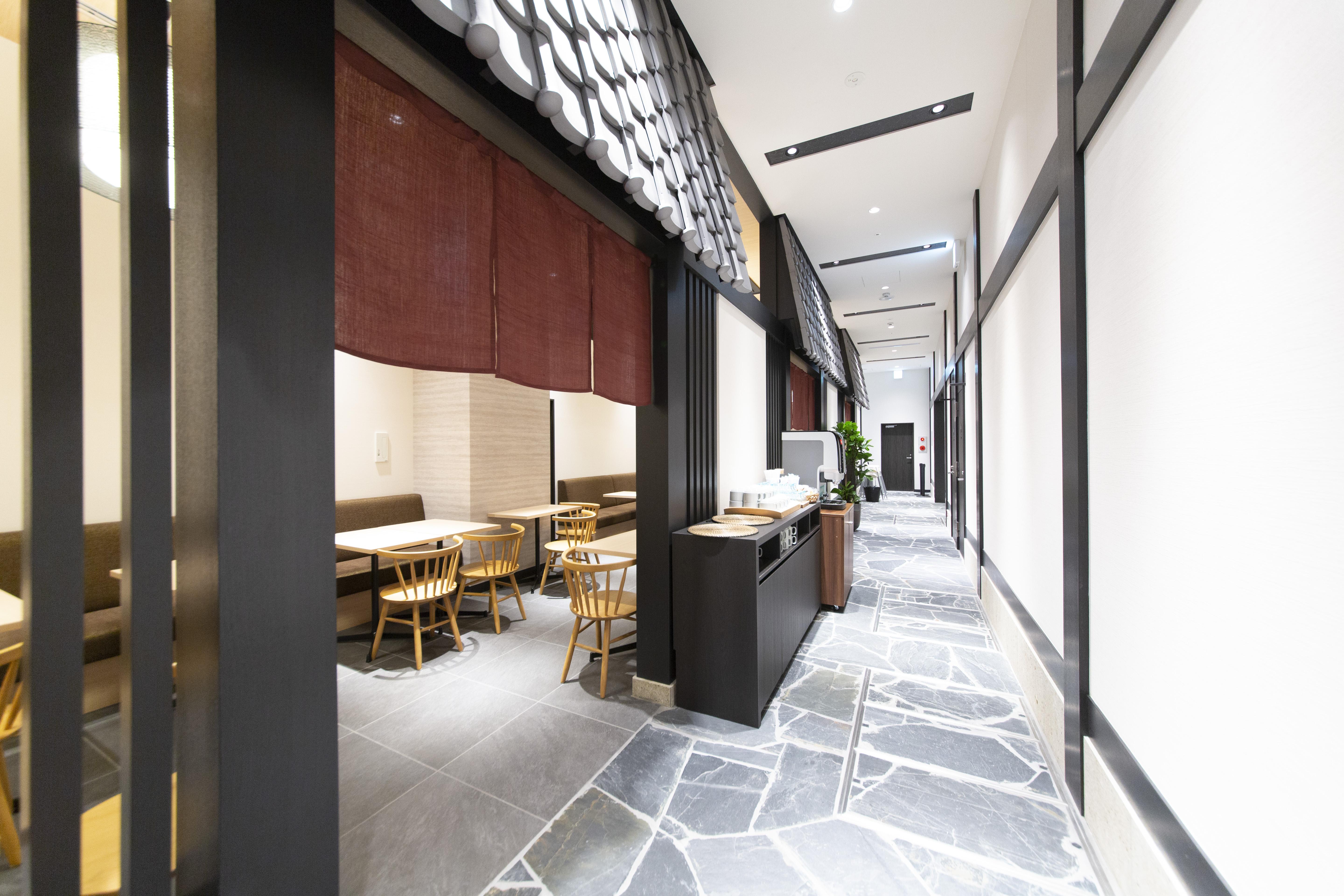 HOTEL HILLARYS Shinsaibashi - Vacation STAY 77457v Osaka Esterno foto