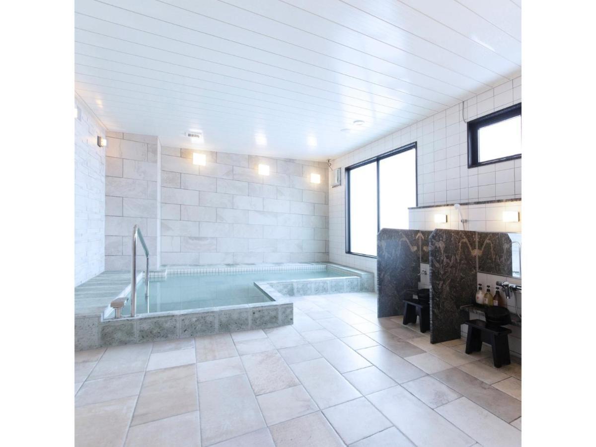 HOTEL HILLARYS Shinsaibashi - Vacation STAY 77457v Osaka Esterno foto